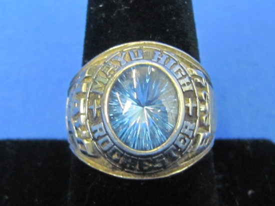 Mayo HS Class Ring – Rochester, MN – 1984 – Size 9.5 – Blue Stone