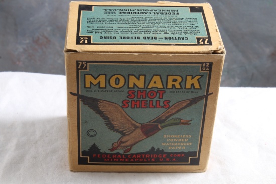 Box of 25 MONARK Paper Shot Shells Federal Cartridge Corp. Full Great Graphics