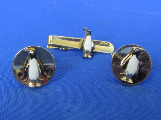 Fun Cufflinks & Tie Clasp Set – Goldtone with Penguins - Unsigned