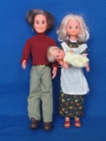 1973 Mattel Sunshine Family in original clothes – Mom, Dad, Baby
