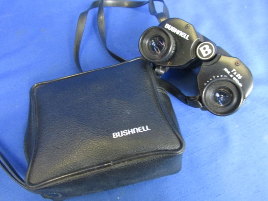 Bushnell Folding Binoculars 7x25 38 Feet At 1000 yards – in case