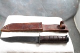 WWII Ka-Bar U.S.M.C. Marine Fighting Knife in Original Leather Sheath 12