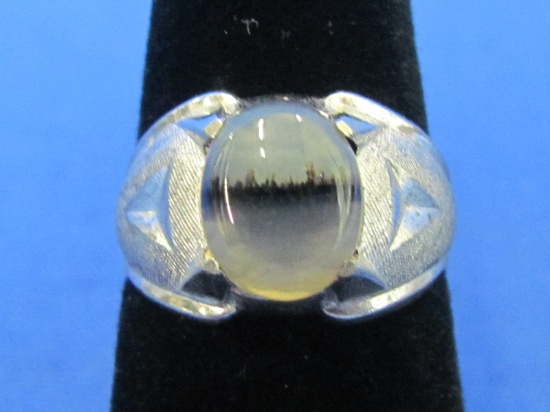 Sterling Silver Ring with Stone – Size 6.25 – Total weight is 4.3 grams