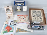 SPORTS MEMORABILIA LOT