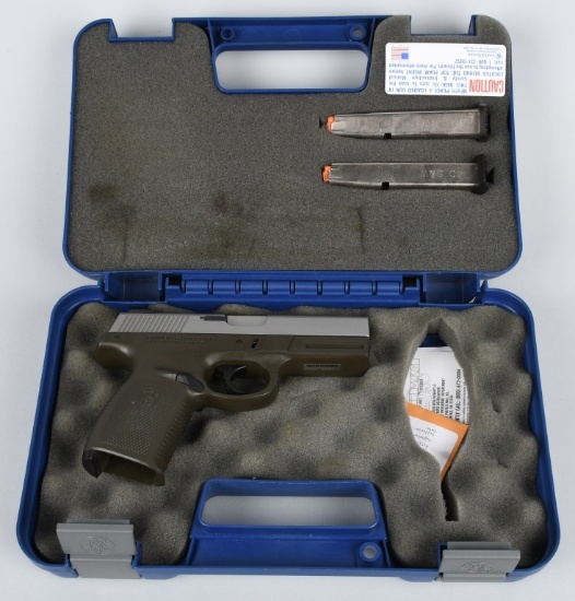 SMITH & WESSON SW40, .40 PISTOL, BOXED