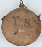 M1902 US MARKED CANTEEN WITH CHAIN AND LID