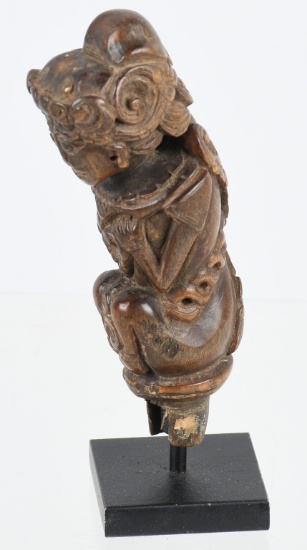 JAVA MADURA WOOD KREIS KRIS HANDLE ca 18th 19th C