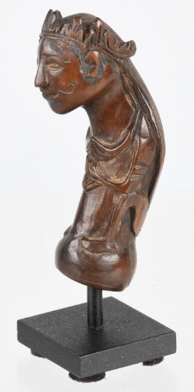 JAVA MADURA WOOD KREIS KRIS HANDLE ca 19th C