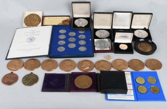 LARGE LOT OF COMMEMORATIVE MEDALS