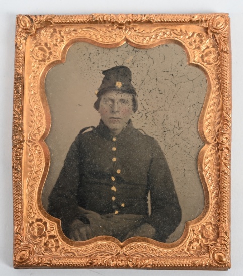 CIVIL WAR ROSE AMBROTYPE OF FEDERAL SOLDIER w KEPI