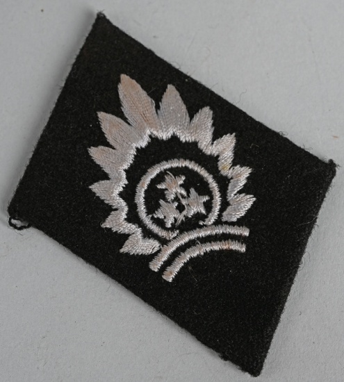 WWII WAFFEN SS 15th GRENADIER DIVISION COLLAR TAB