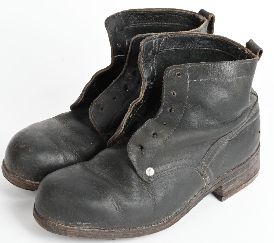 WWII NAZI GERMAN ARMY M44 LOW QUARTER SHOES WW2