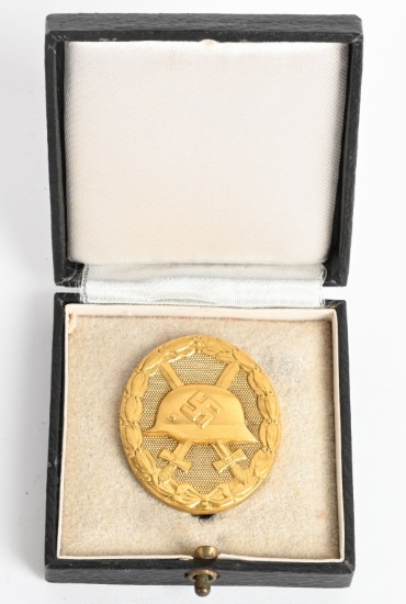 WWII NAZI GERMAN CASED GOLD WOUND BADGE WW2