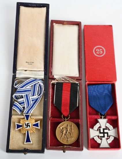 NAZI GERMAN CASED AWARD LOT NSDAP MOTHERS CROSS