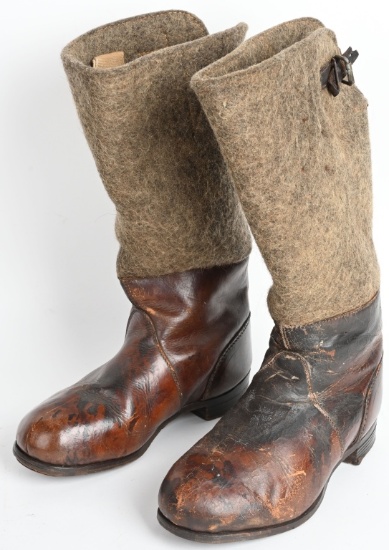 WW2 NAZI GERMAN RUSSIAN FRONT WOOL & LEATHER BOOTS