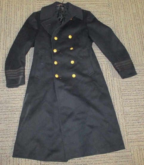WWII US NAVY REAR ADMIRAL NAMED OVERCOAT TO HERO