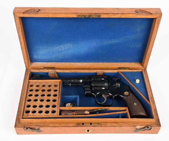 ENGLISH OAK CASED S&W 2ND MODEL HE .455 CAL.