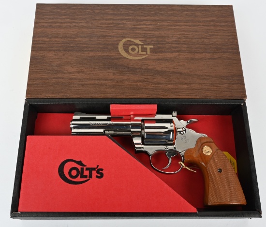COLT FACTORY NICKEL ,38 DIAMONDBACK 4" REVOLVER