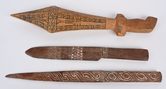 LOT OF SOLOMON ISLAND TRIBAL CARVED WEAPONS