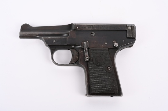 DAVIS-WARNER INFALLIBLE .32 ACP PISTOL