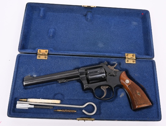 SMITH & WESSON 5 SCREW K-22 REV, IN SALESMAN CASE