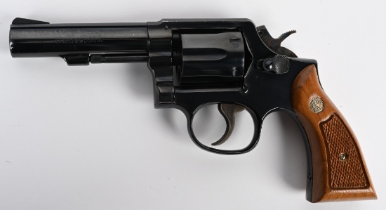 SMITH & WESSON MODEL 10-6 REVOLVER