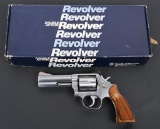 BOXED S&W STAINLESS MODEL 686 REVOLVER