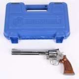 SMITH & WESSON MODEL 686-1 WITH CASE