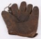 PRE WAR WINCHESTER FIELDERS GLOVE