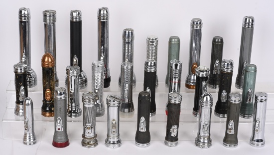 LOT OF WINCHESER FLASHLIGHTS