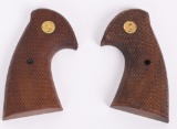 1ST STYLE COLT PYTHON WALNUT GRIPS