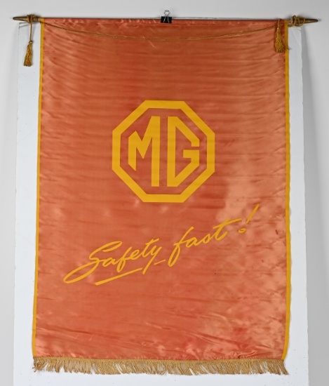 MG Silk Banner "Safety Fast!"
