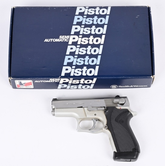 SMITH & WESSON 6906 SEMI AUTOMATIC PISTOL