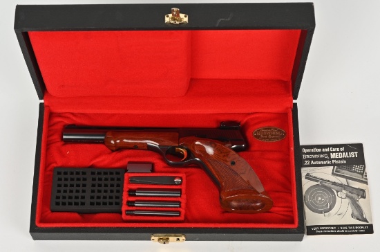 BROWNING MEDALIST .22 LR. SEMI AUTO PISTOL CASED