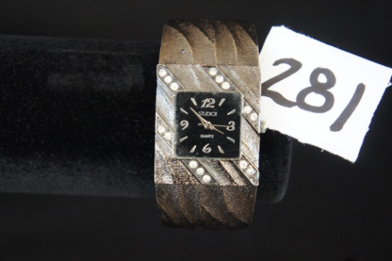 Studio Cuff Watch -DM