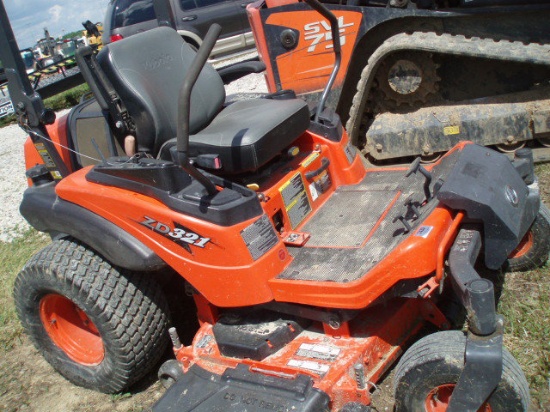 KUBOTA ZD321