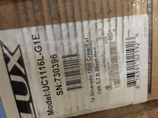 SE LUX CHEVY 1500 5.7 SHORT BED COVER