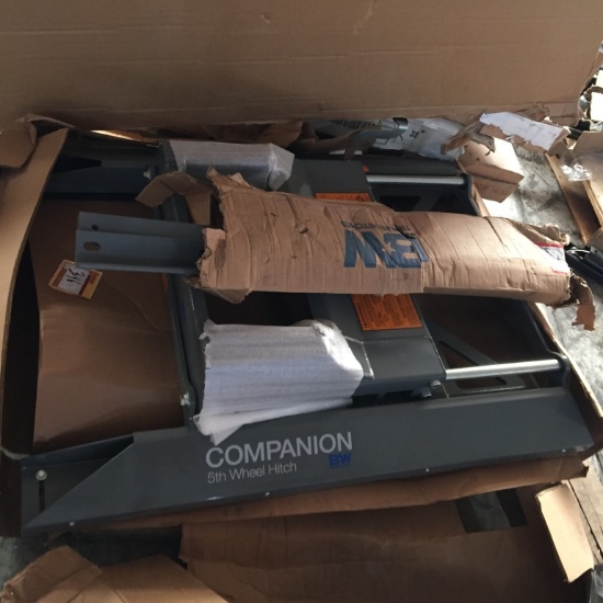 COMPANION FIFTH WHEEL HITCH