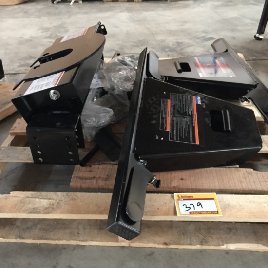 FIFTH WHEEL HITCH