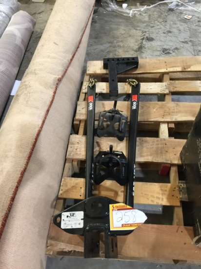 ULTRA FAB  HITCH W/ STABILIZING BARS