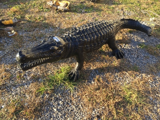 ALUMINUM ALLIGATOR