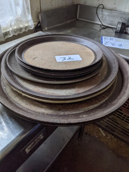 (4)LARGE,(4) MED,(6)SMALL SERVER TRAYS