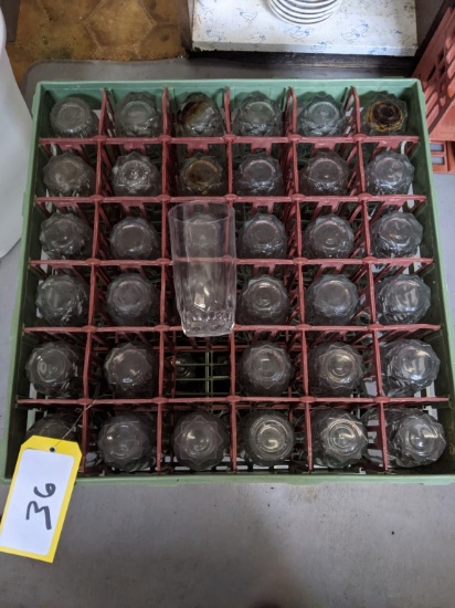 (2) FLATS MISC GLASSWARE