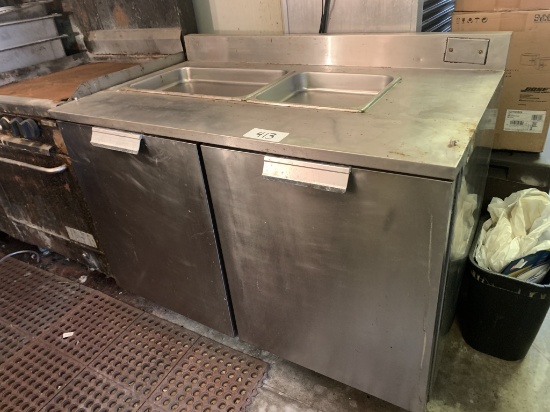 2DOOR COOLER W/PREP TOP & WOODEN CUTTING BOARD