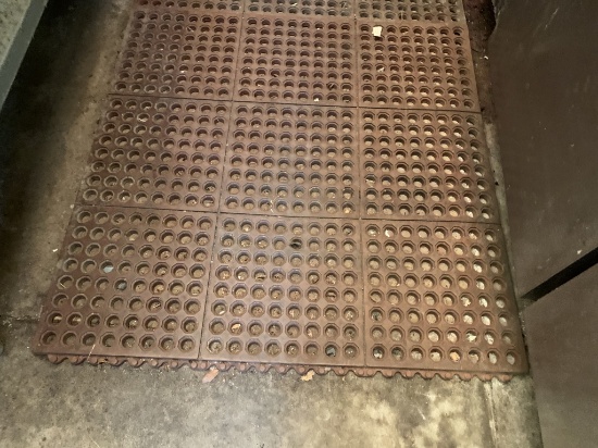 (3) 3' RUBBER NON SKID DRAINAGE MATS