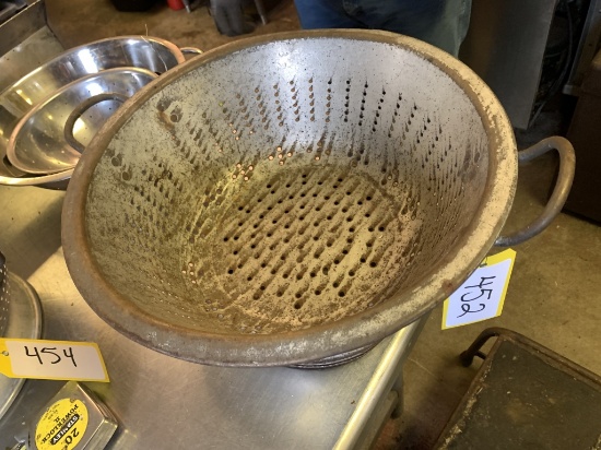 17" COLANDER