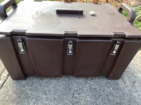 CONTINENTAL CARLISLE 24"X16"X22" INSULATED FOODBOX