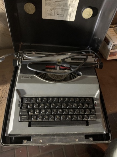 SEARS TYPEWRITER IN HARD CASE