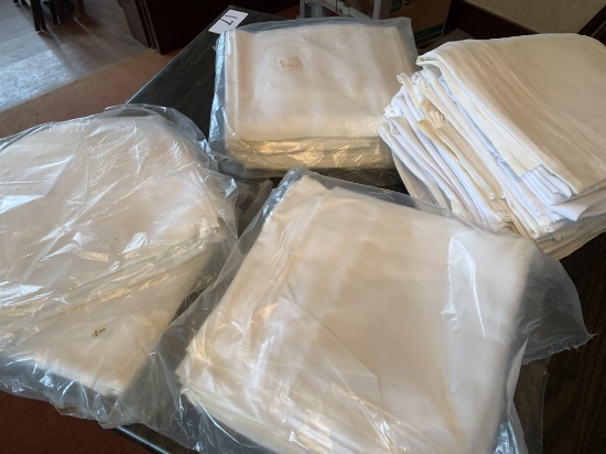 45" SQUARE WHITE LINEN TABLE CLOTHS