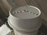 PLASTIC STACKABLE PLATE COVERS